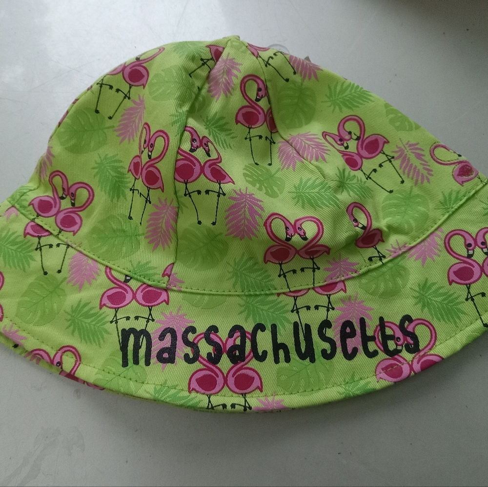 Massachusetts Kids Beach Hat Lime green with pink flamingos New